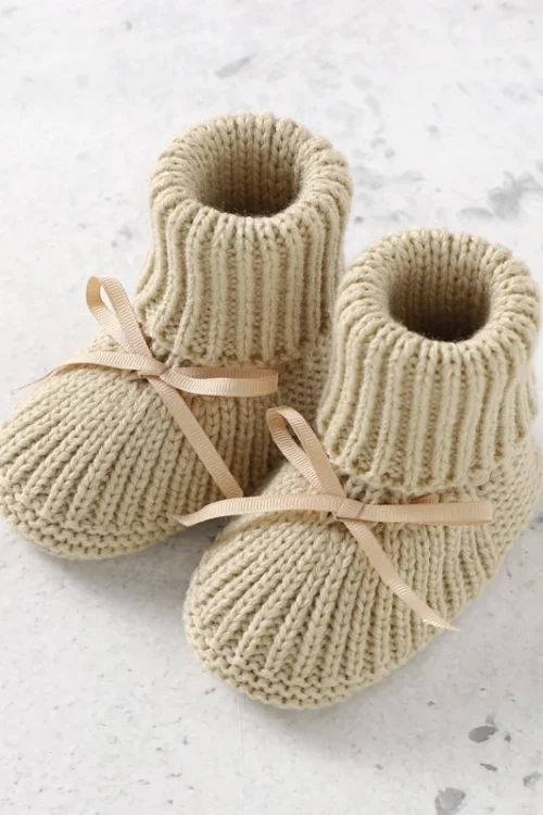 Newborn Baby Shoes Knitted Infant Girls Boys Boots Cute Butterfly-knot Toddler Walk Bed Shoes Warm 0-18M Accessories Hats Gloves