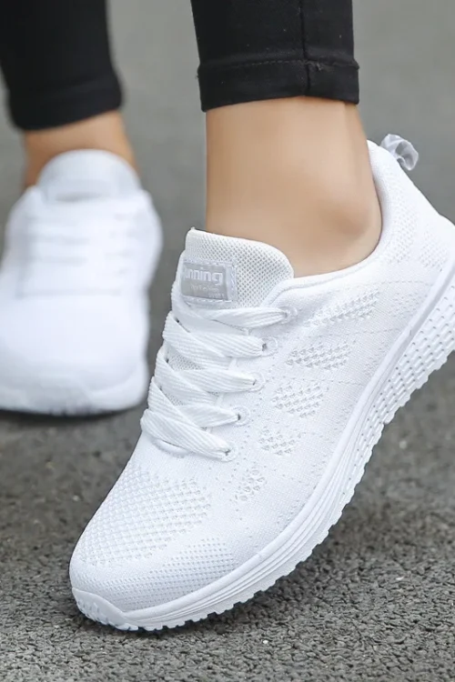 Women Casual Shoes Fashion Breathable Walking Mesh Flat Shoes Sneakers Women 2021 Gym Vulcanized Shoes White Female Footwear