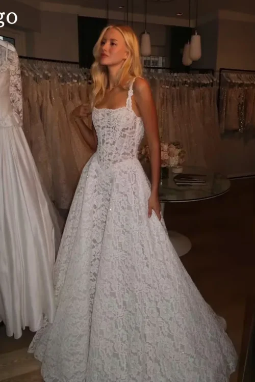 Verngo Luxury Lace Wedding Dress Spaghetti Straps A Line Bride Gown Sweap Train Backless Bridal Gowns Customized