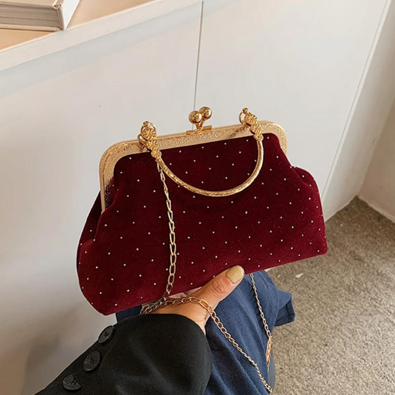 Luxury Design Women’s Evening Clutch Purse Dinner Party Ladies Small Clip Shoulder Bag Handbags Retro Female Chain Crossbody Bag